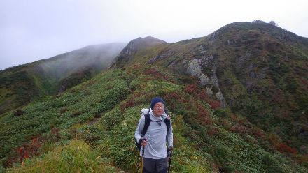 霧の稜線